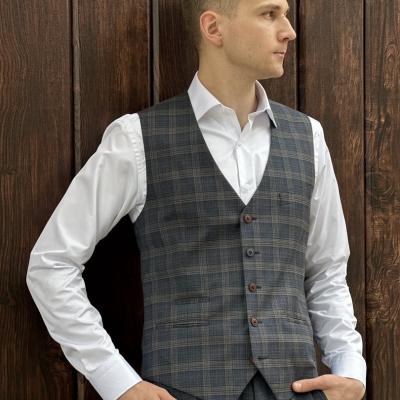 Молодёжный костюм